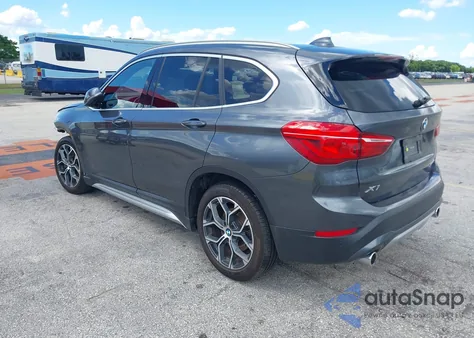 2020 BMW X1 xDrive28I z USA, uszkodzony, nr VIN WBXJG9C02L3L85664